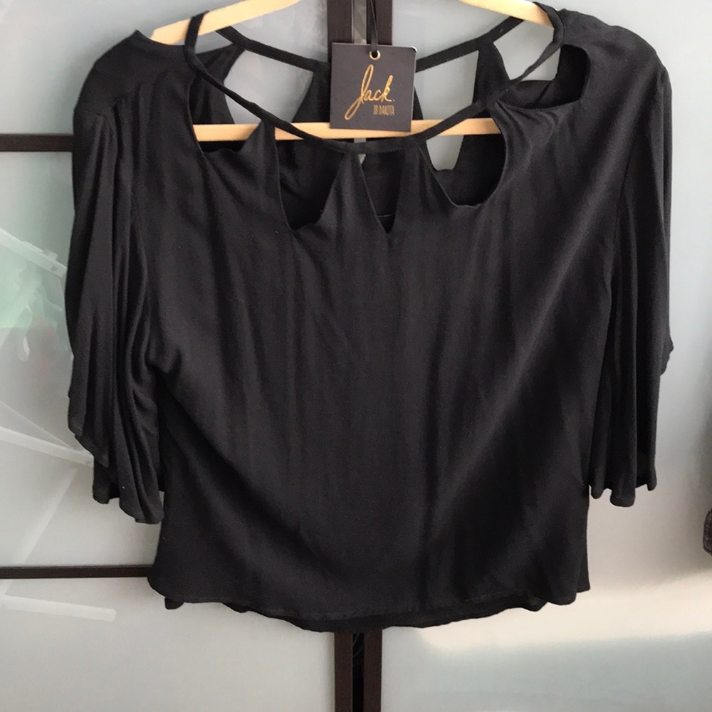 BB Dakota cut outs top short sleeve